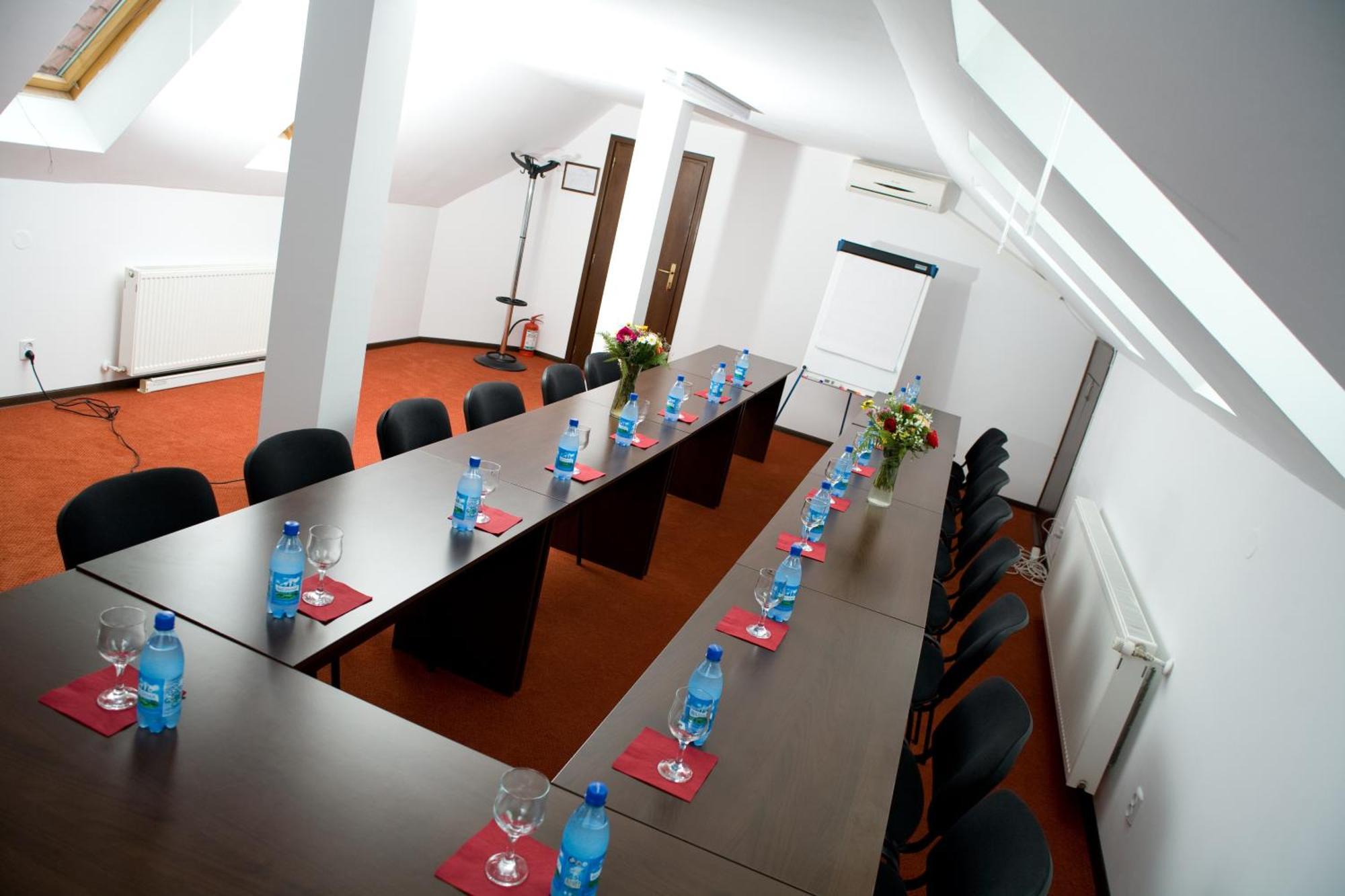 Rubin Hotel Sibiu Ngoại thất bức ảnh